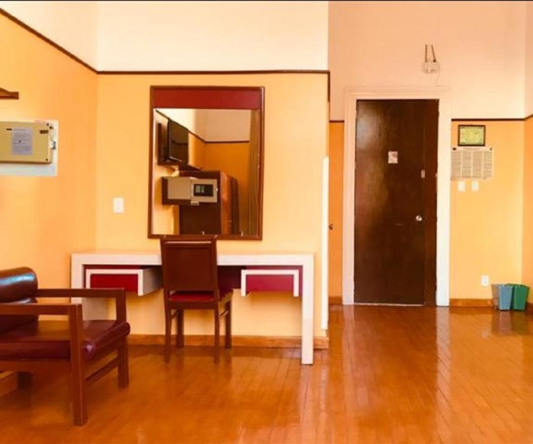 Hotel Isabel Kota Meksiko Bagian luar foto