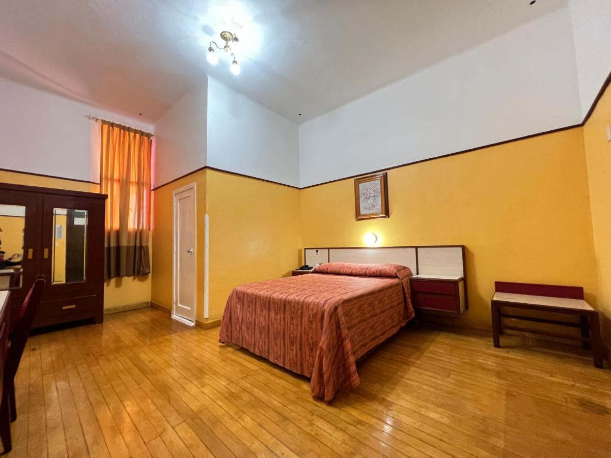 Hotel Isabel Kota Meksiko Bagian luar foto