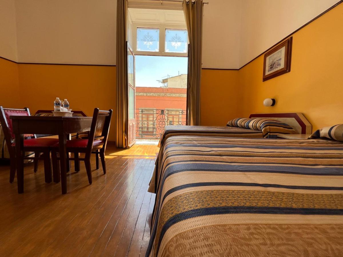 Hotel Isabel Kota Meksiko Bagian luar foto