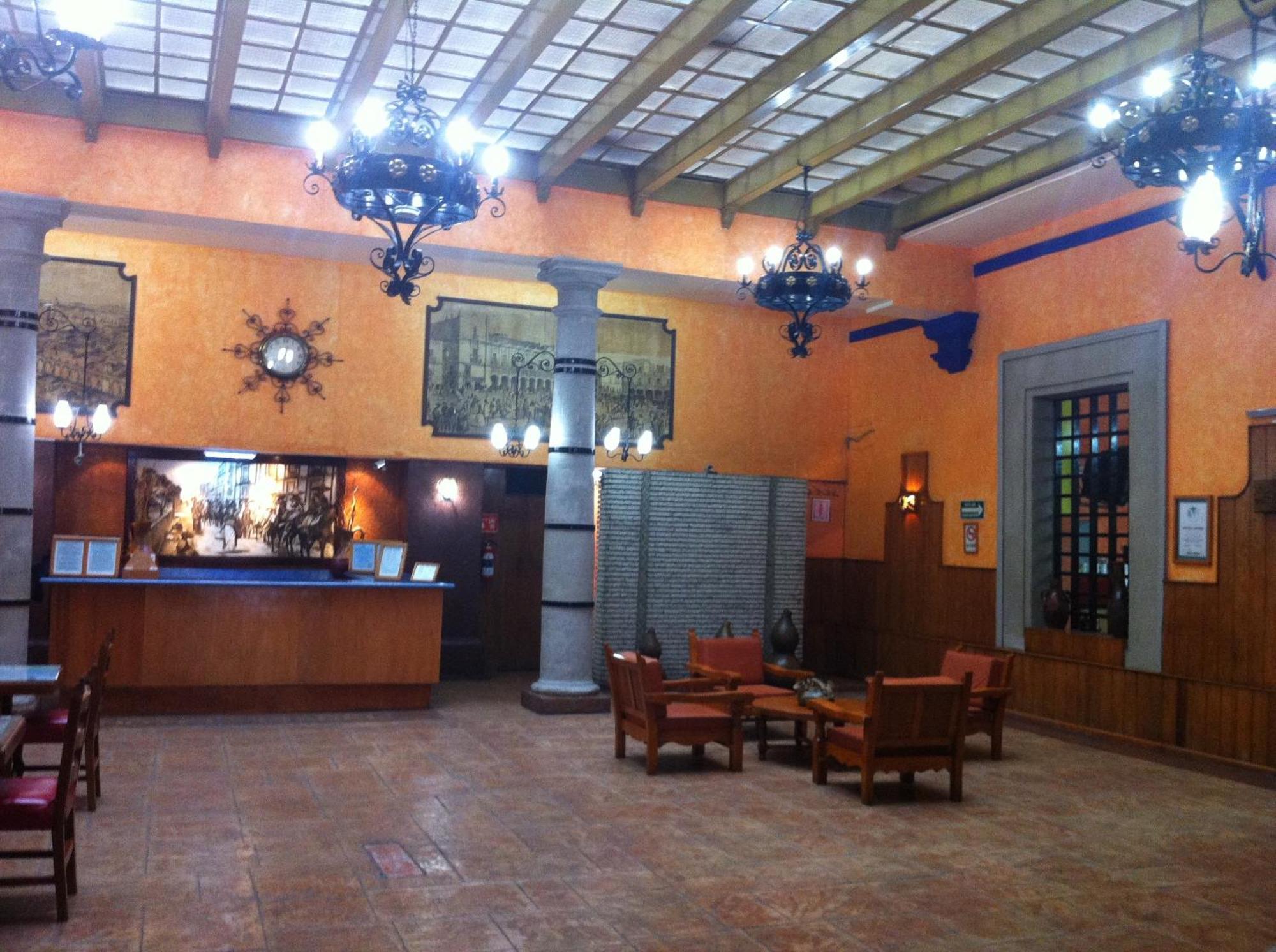 Hotel Isabel Kota Meksiko Bagian luar foto