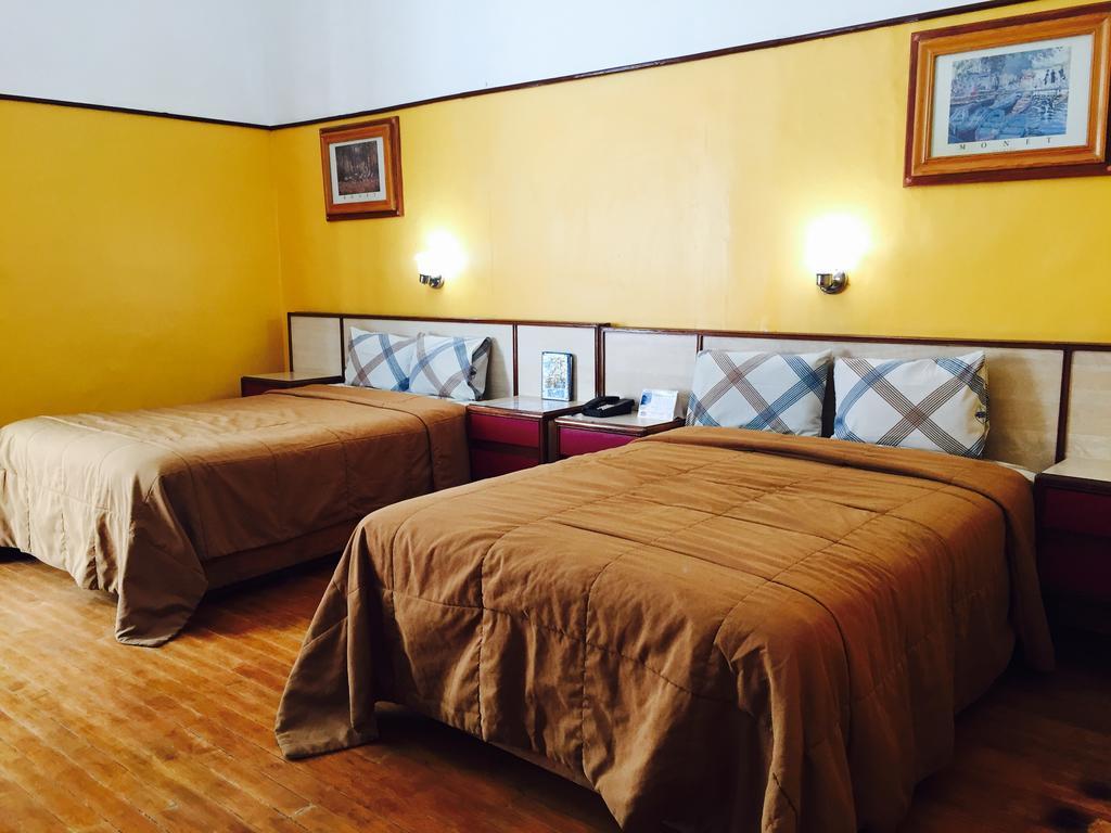 Hotel Isabel Kota Meksiko Bagian luar foto